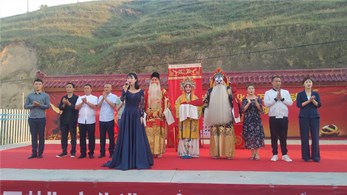 甘肅演藝集團(tuán)2019“我們的中國(guó)夢(mèng)”——文化進(jìn)萬(wàn)家暨隴原“紅色文藝輕騎兵”秦腔藝術(shù)劇院小分隊(duì)赴環(huán)縣毛井鎮(zhèn)開展惠民演出