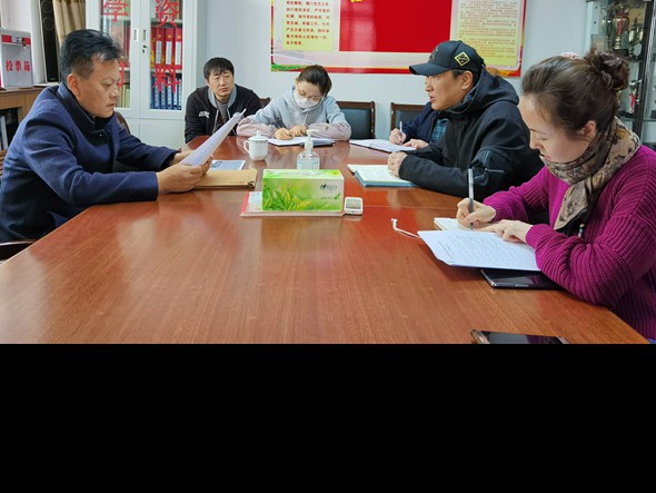 甘肅演藝集團(tuán)黨委委員、副總經(jīng)理龍富國赴甘肅演藝集團(tuán)話劇院調(diào)研指導(dǎo)工作