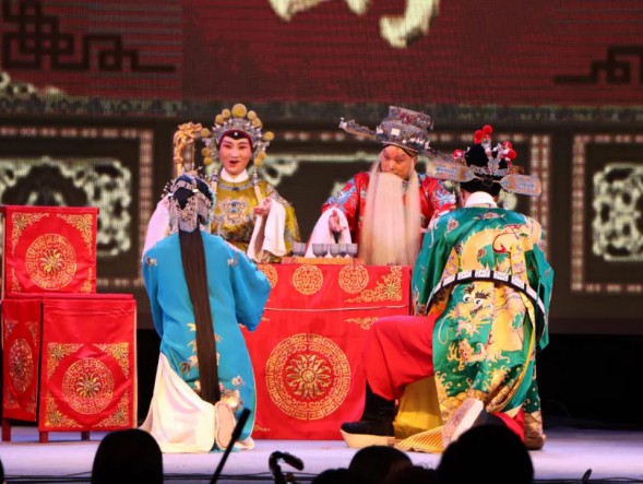 “黃河之濱藝術節(jié)”8月3日秦腔專場《大登殿》精彩開鑼