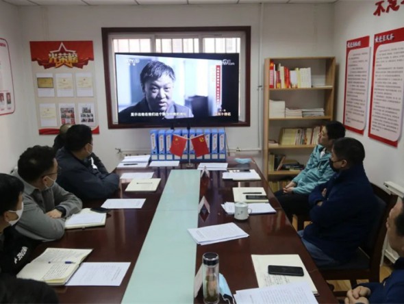 甘肅演藝集團(tuán)舞美中心黨支部開展黨風(fēng)廉政建設(shè)和反腐敗斗爭警示教育主題黨日活動