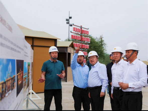 甘肅省文化和旅游廳黨組成員、副廳長萬學(xué)科一行調(diào)研樂動敦煌-文旅產(chǎn)業(yè)綜合體項目建設(shè)情況