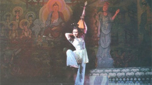 45載花雨紛飛，幾代人的經(jīng)典回憶，中國民族舞劇之最《絲路花雨》今日開票！